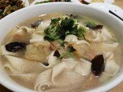 -萧记三鲜烩面(黄河路店)