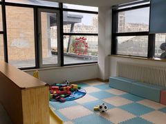 -爱乐游亲子游泳俱乐部