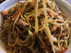 -老湖南民间菜·牛肉十八炒(花都店)