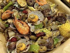 -老东镇啤酒屋海鲜加工·蒸汽海鲜·海鲜烧烤(台东店)