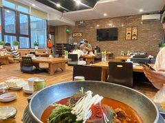 -喇喇排骨火锅·传统韩式脊骨汤(望京西园总店)