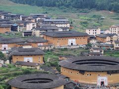 -初溪土楼群