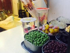 -沪上阿姨鲜果茶(华新大街店)