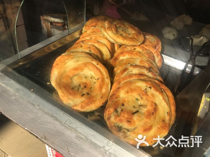 李向阳葱油饼图片