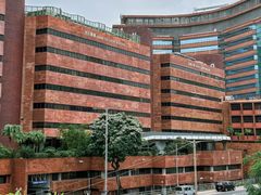 -香港理工大学