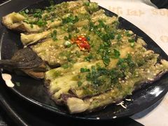 -何师烧烤·香辣蟹·川菜·30年老品牌(太古里旗舰店)