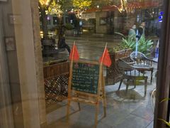 -77啤妹精酿生活馆(前门店)