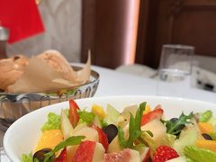 -马克西姆俄罗斯餐厅(通亚街店)