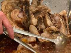 -肖肖酸萝卜鱼火锅(总店)