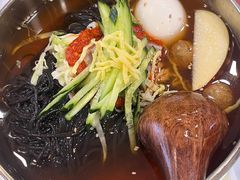 -服务大楼冷面(延大店)