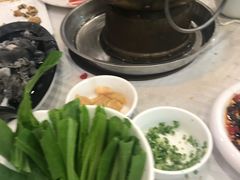 -常赢三兄弟·清真涮肉·清真炒菜(朝阳新城店)