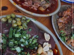 -谢老五跷脚牛肉·非遗传承店