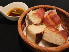 餐前面包-Efes Turkish & Mediterranean Cuisine 艾菲斯餐厅(陆家嘴店)