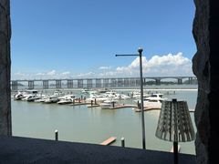 -22ºN BISTRO西餐&酒馆(石奥商业街店)