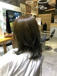 -艾米莉 烫染沙龙