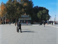 -人民防洪胜利纪念塔