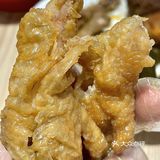 路过一定要买！它家虎皮鸡爪真的好好吃啊..