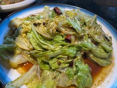 -靠山屯东北农家菜(八龙桥雅苑店)
