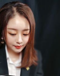 -WEIM.唯蜜美妆工作室