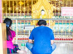 -ခြောက်ထပ်ကြီးရွှေသာလျောင်းဘုရားကြီး