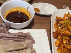 -贯贯吉·清真餐厅(浙江中路店)