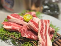 -草家酱蟹炭火烤肉店(珲春南路一店)
