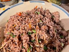 -Cuc Gach Quan Restaurant
