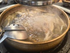 -阿山卓·野生菌火锅·纳西火塘烤肉