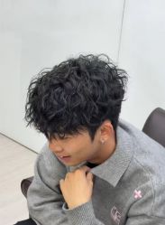 点击看大图 -初心HAlRSALON烫染接发