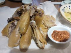 -头上红煨盐鸡·非遗院子餐厅