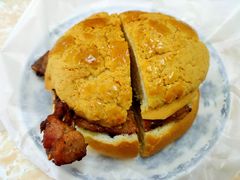 猪扒菠萝包-渔记茶餐厅(渔村店)