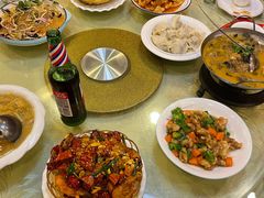 -鹤乡东北菜(崮山路店)