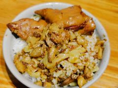 -红猪卤肉饭(大西洋美食城店)