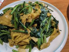 菠菜炒粉饹馇-大清花饺子城(昌黎店)