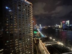 -上海外滩茂悦大酒店