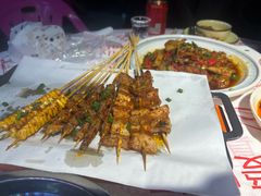 -辣出味岳阳特色烧烤·龙虾大排档(砂子塘总店)