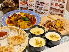 -巴扎美食·新疆菜·西域歌舞表演餐厅(新疆大厦店)