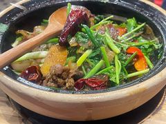 -沙胆彪炭炉牛杂煲(上海日月光广场店)