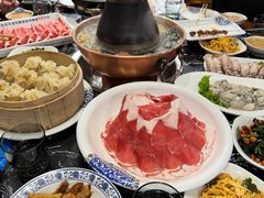 -楼外楼大刀肉传统火锅居(繁荣路店)