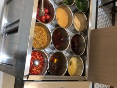 -帝皇海海鲜豆捞(桐泾商务广场店)
