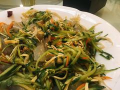 -黄家饺子东北特色菜馆(湖滨商业街店)