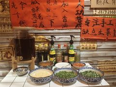 -旧街市鲜货老火锅(大光路店)