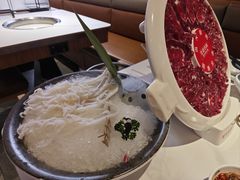 -左庭右院鲜牛肉火锅(环球港店)