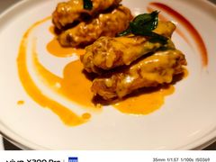 咸蛋黄奶香鸡翅-狮拾久·现代新加坡料理(壹方城店)