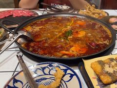 -旧街市鲜货老火锅(大光路店)