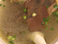 鸡腿汤-民间老鸡汤面馆(中山北路店)