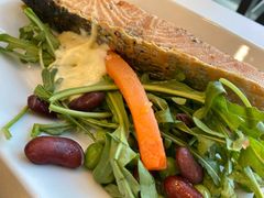 热熏三文鱼配刀豆色拉-宜家·瑞典风味餐厅(北京西红门店)