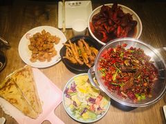 -叶派龙虾•招牌香辣蟹·海鲜(中海国际店)