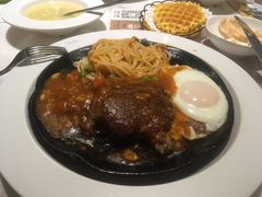 -豪客来牛排(中央花苑店)
