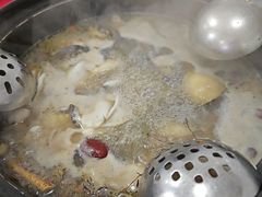 -花苑美食横琴生蚝火锅(拱北粤华路店)